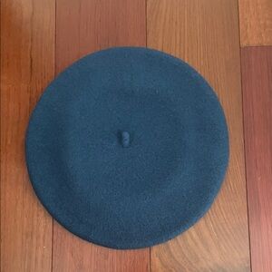 Classic Wool Elosegul Blue Beret